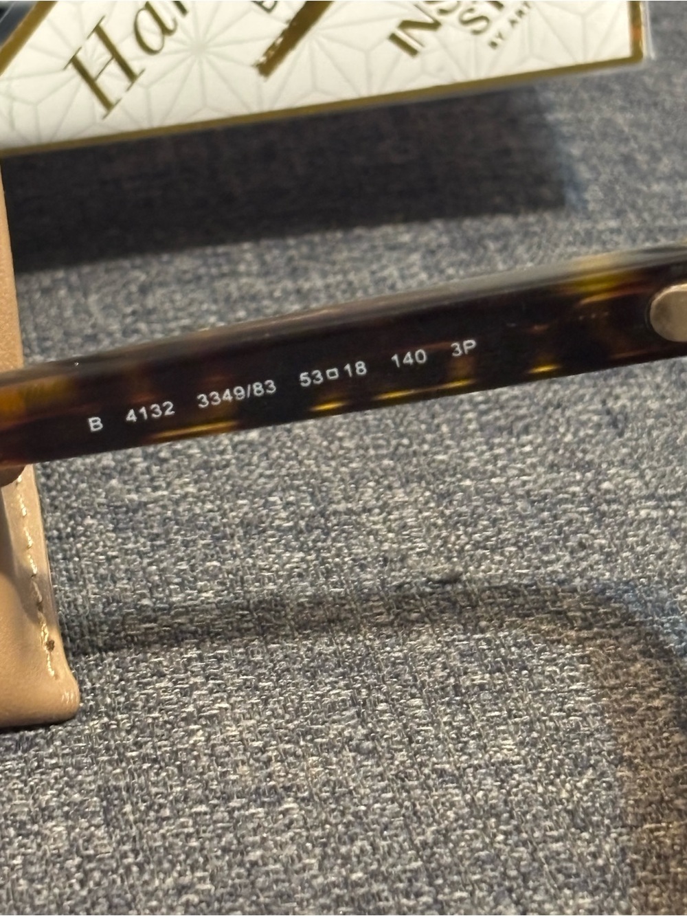 Burberry Women's Tortoiseshell Sunglasses with Tan Case - Picture 4 of 7